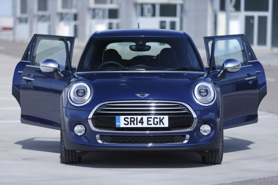  Mini Cooper D 5-Door 2014 года  (UK) (фото 48 из 68)
